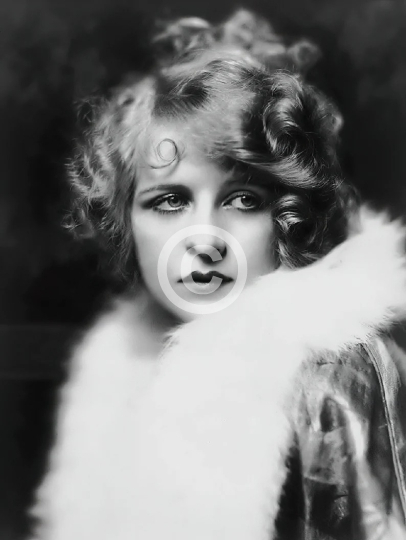 1920s Era Ziegfeld Follies Actress Myrna Darby