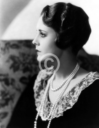 Astor, Mary