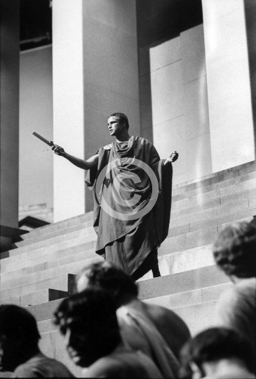 Brando, Marlon (Julius Caesar)