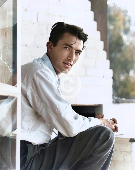 Gregory Peck studio photograph c. 1946