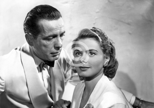 Humphrey Bogart and Ingrid Bergman (Casablanca) 