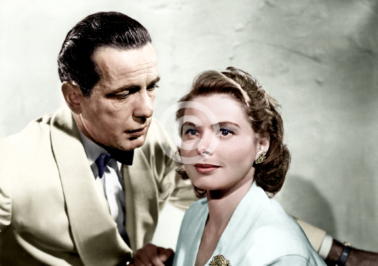 Humphrey Bogart and Ingrid Bergman (Casablanca) 