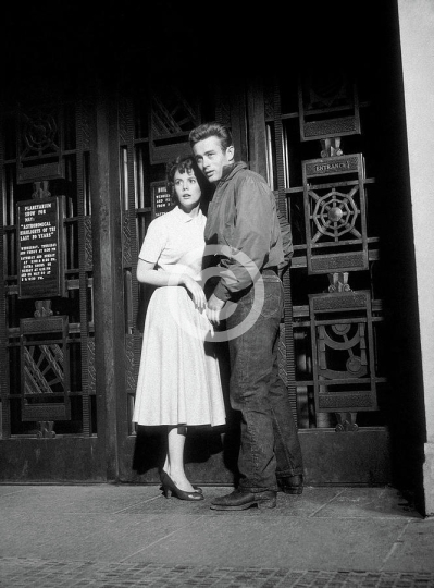 James Dean And Natalie Wood Rebel Without A Cause