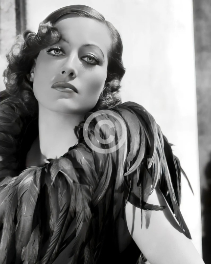 Joan Crawford studio portrait c. 1929