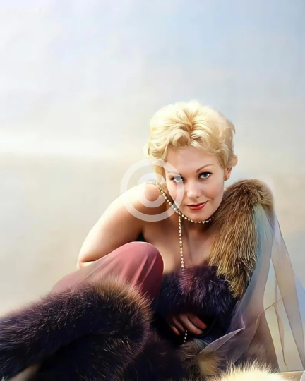 Kim Novak glamour photo ca. 1955